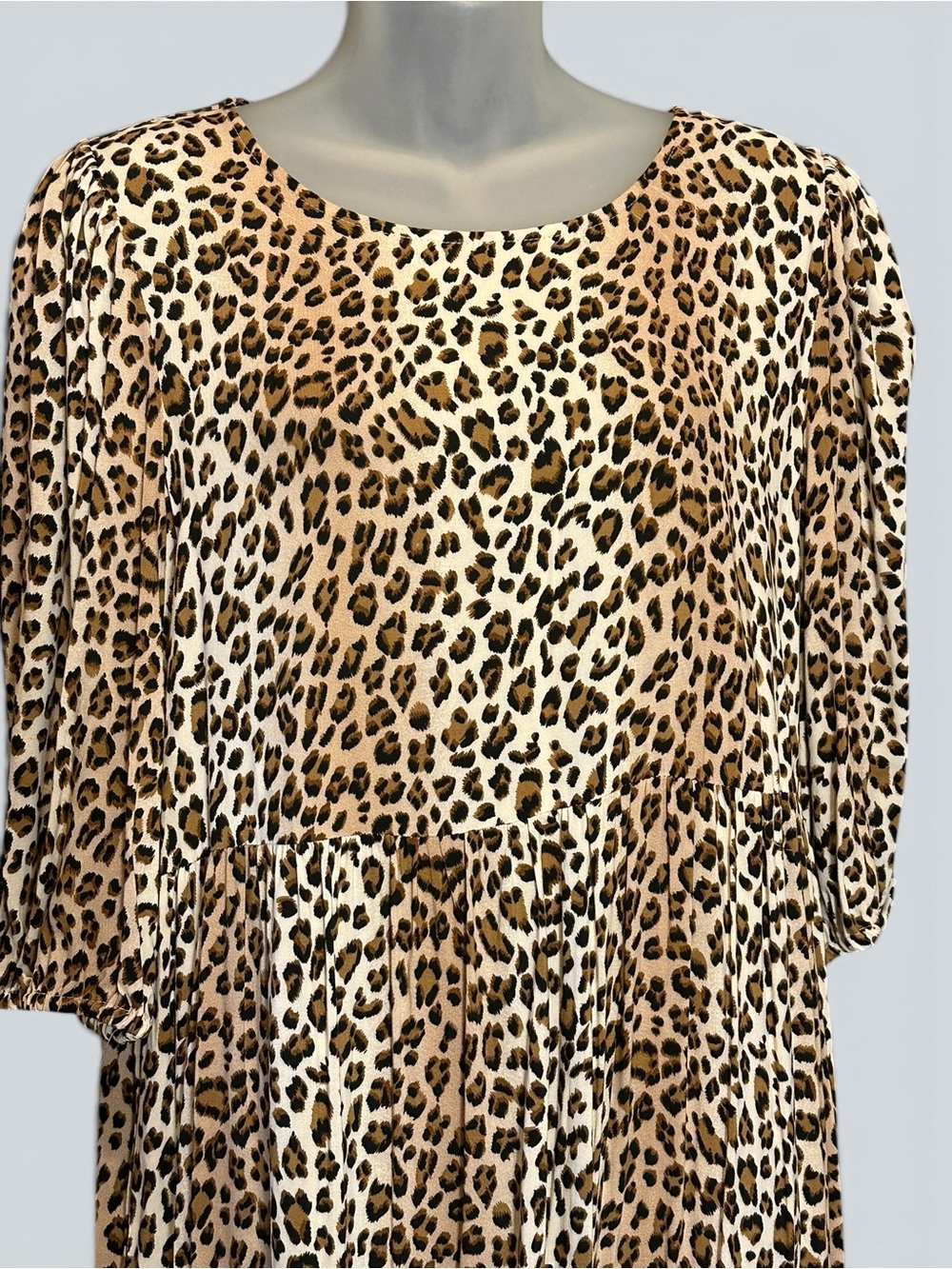 Carly Jean Los Angeles CJLA Rayon LEOPARD Tiered Midi Dress Large L - Picture 3 of 7